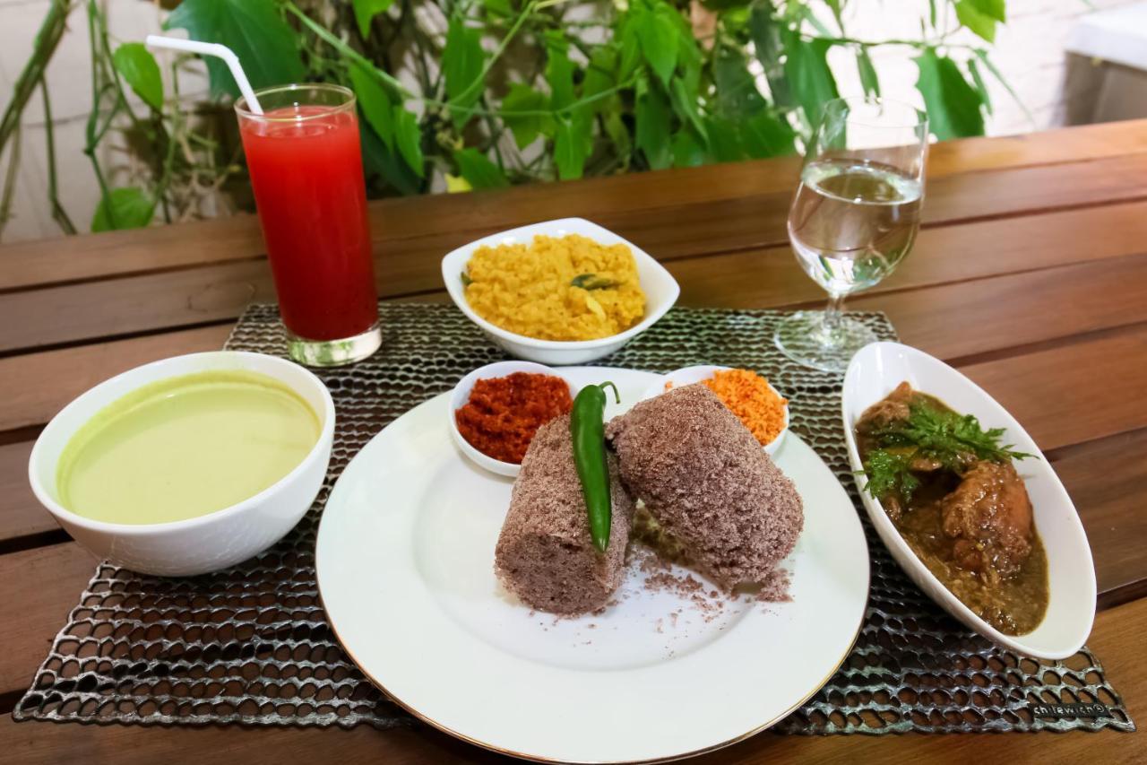 Oyo 553 Polhena Bay Resort Matara Extérieur photo